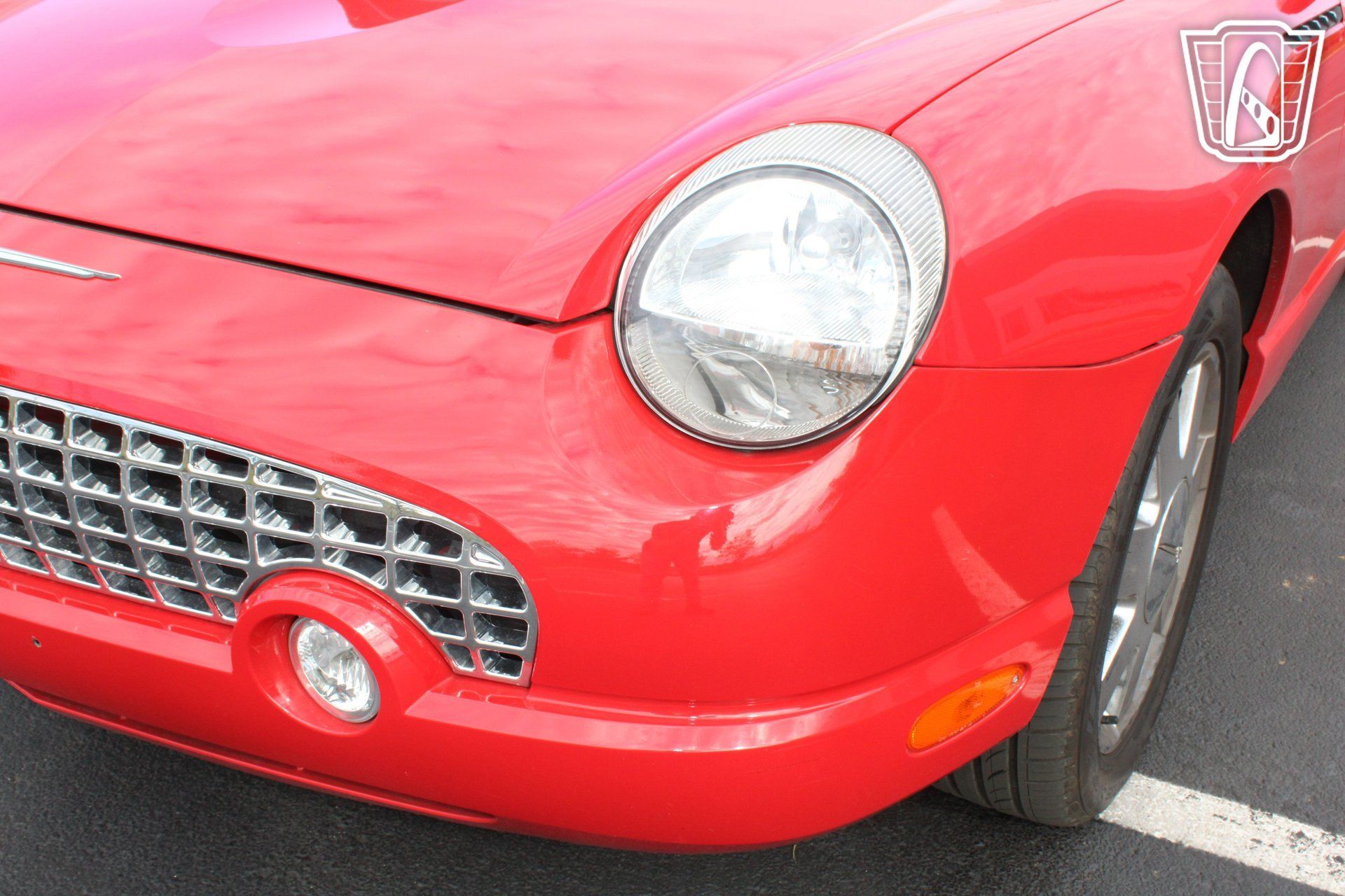 Used 2002 Ford Thunderbird RWD image 33