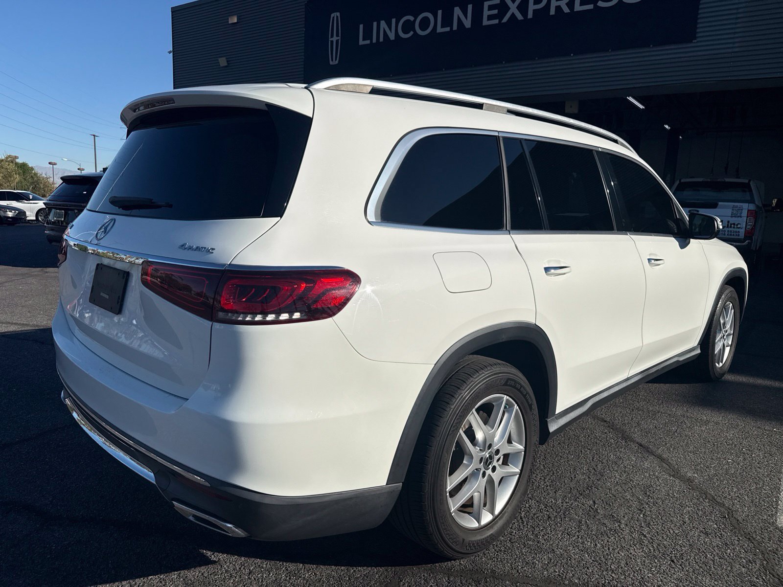 Used 2020 Mercedes-Benz GLS 450 4MATIC image 5
