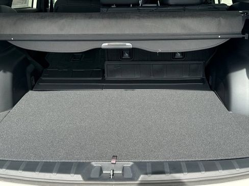 Certified 2025 Subaru Forester Wilderness AWD/4WD image 17