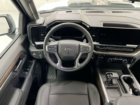 New 2026 Chevrolet Silverado 1500 LT Trail Boss w/ LT Trail Boss Premium Package AWD/4WD image 11