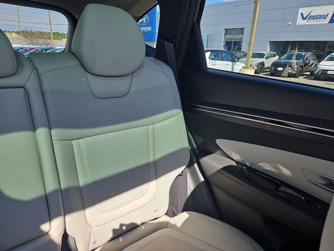 Certified 2023 Hyundai Tucson Limited w/ Cargo Package image 14