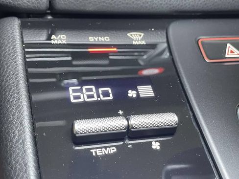 Certified 2026 Porsche Macan AWD/4WD image 37