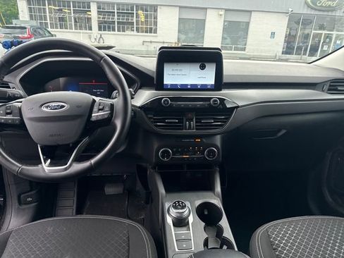 Used 2024 Ford Escape Active AWD/4WD image 12