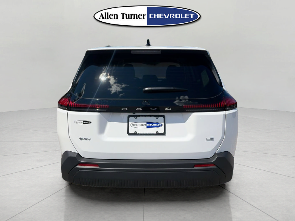 Used 2026 Toyota RAV4 LE FWD image 5