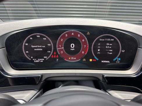 Certified 2026 Porsche Cayenne S AWD/4WD image 25