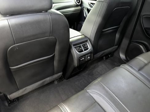 Certified 2021 Chevrolet Blazer LT w/ Sound & Technology Package image 22