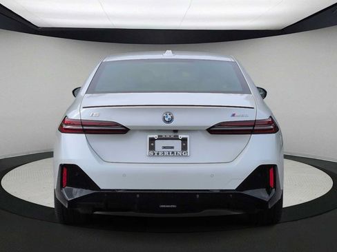 New 2026 BMW i5 M60 AWD/4WD image 7