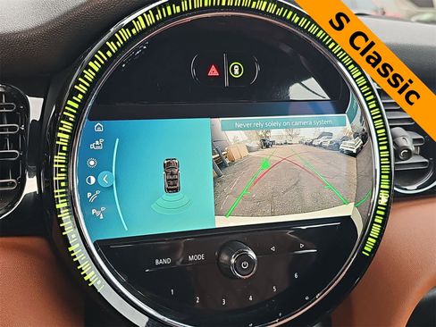 Used 2022 MINI Cooper S w/ Signature Upholstery Package image 25