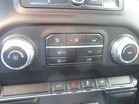 Used 2021 GMC Sierra 1500 2WD Double Cab w/ Sierra Value Package image 13