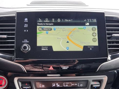 Used 2019 Honda Pilot Touring image 8