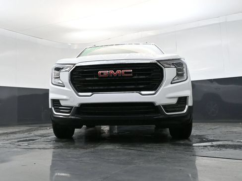 Used 2023 GMC Terrain SLE w/ Driver Convenience Package AWD/4WD image 19