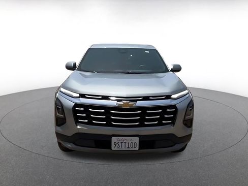 Used 2025 Chevrolet Equinox LT FWD image 4