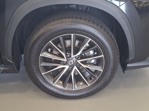 Used 2024 Lexus NX 350 AWD image 8