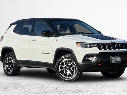 Used 2024 Jeep Compass Trailhawk