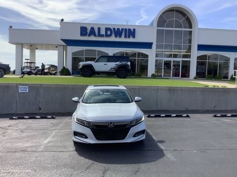 Used 2019 Honda Accord EX-L image 2