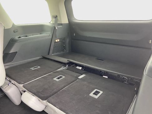 Used 2025 Ford Expedition Active AWD/4WD image 17