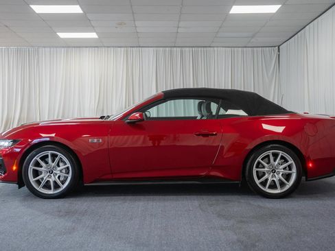 Certified 2024 Ford Mustang GT Premium RWD image 7