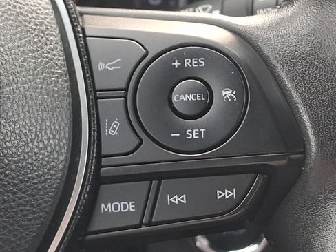 Used 2020 Toyota RAV4 XLE w/ Convenience Package AWD/4WD image 23