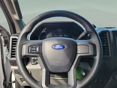 Used 2019 Ford F150 XL w/ Trailer Tow Package image 8