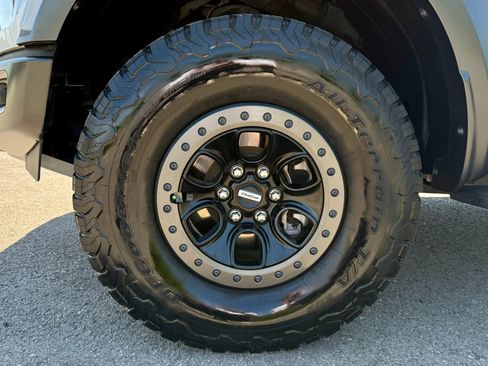 Used 2023 Ford F150 Raptor AWD/4WD image 11