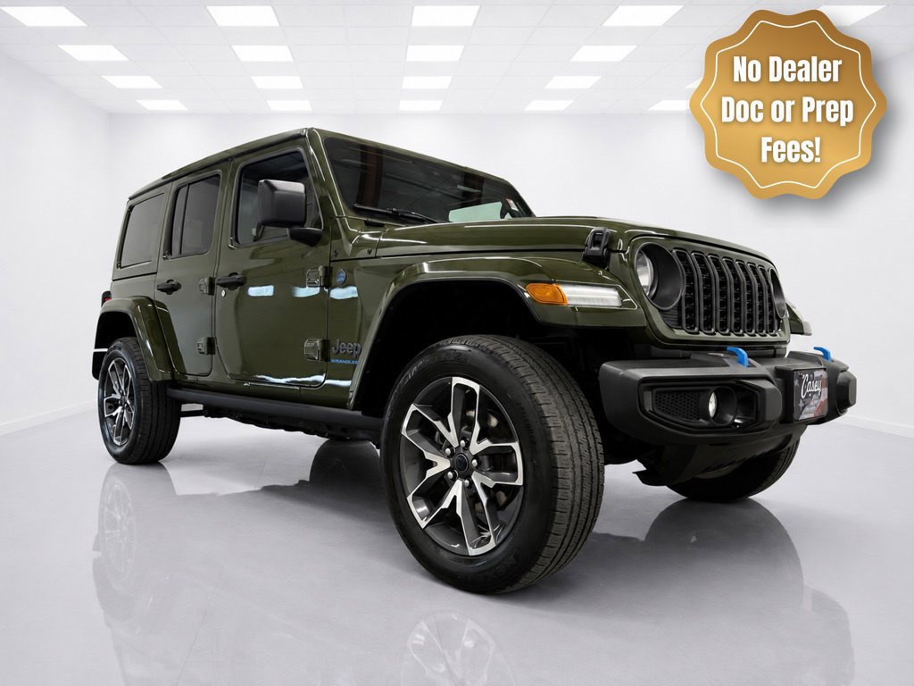 Used 2024 Jeep Wrangler Unlimited w/ Technology Group AWD/4WD image 3