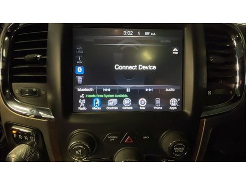 Used 2013 RAM 1500 Laramie w/ Convenience Group AWD/4WD image 13