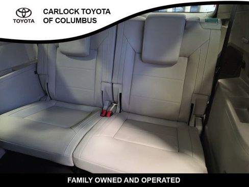 Used 2021 Volkswagen Atlas SEL AWD/4WD image 15