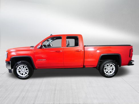 Used 2016 GMC Sierra 1500 SLE w/ SLE Value Package AWD/4WD image 4