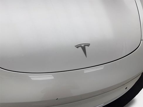 Used 2021 Tesla Model 3 Standard Range Plus image 24