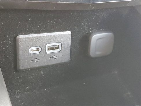 Certified 2023 Cadillac XT4 Premium Luxury w/ Cold Weather Package image 24