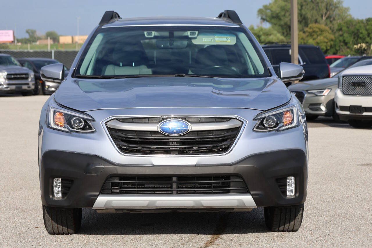 Used 2021 Subaru Outback Limited w/ Popular Package #2 AWD/4WD image 2
