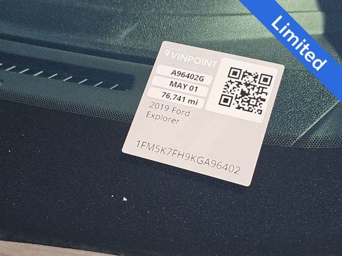 Used 2019 Ford Explorer Limited w/ Ford Safe & Smart Package FWD image 25