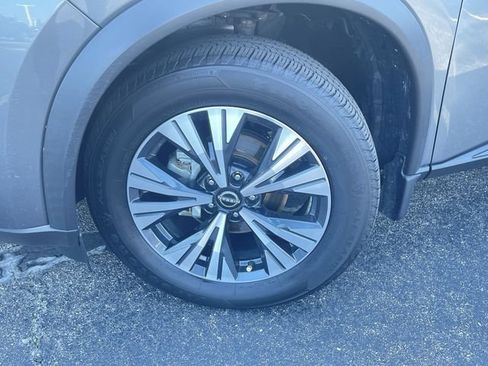 Used 2023 Nissan Rogue SV w/ SV Premium B Package AWD/4WD image 33