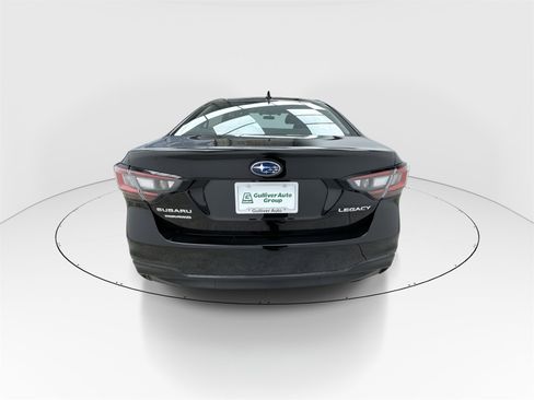 Used 2020 Subaru Legacy Premium image 7