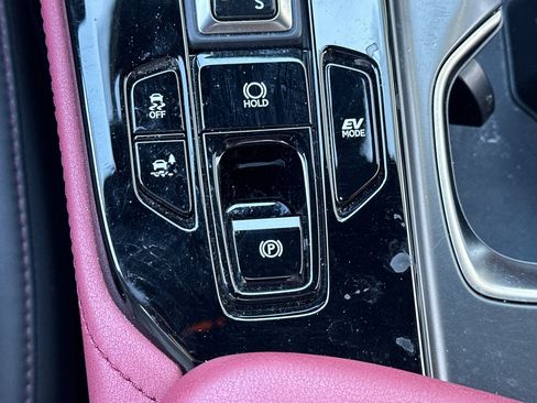 Used 2024 Lexus NX 350h AWD w/ Cold Area Package image 18
