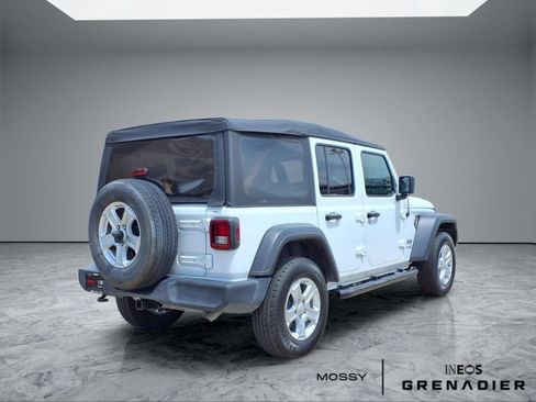 Used 2019 Jeep Wrangler Unlimited Sport S AWD/4WD image 7