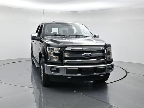 Used 2017 Ford F150 Lariat AWD/4WD image 4