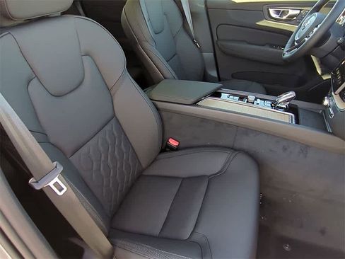 New 2026 Volvo XC60 B5 Plus w/ Protection Package Premier image 22