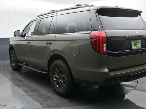 New 2025 Ford Expedition Tremor image 4