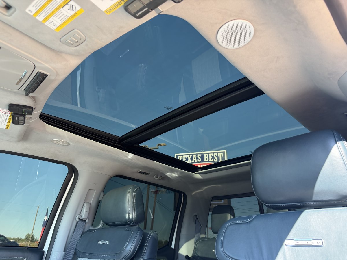 Used 2024 Ford F250 Limited AWD/4WD image 32