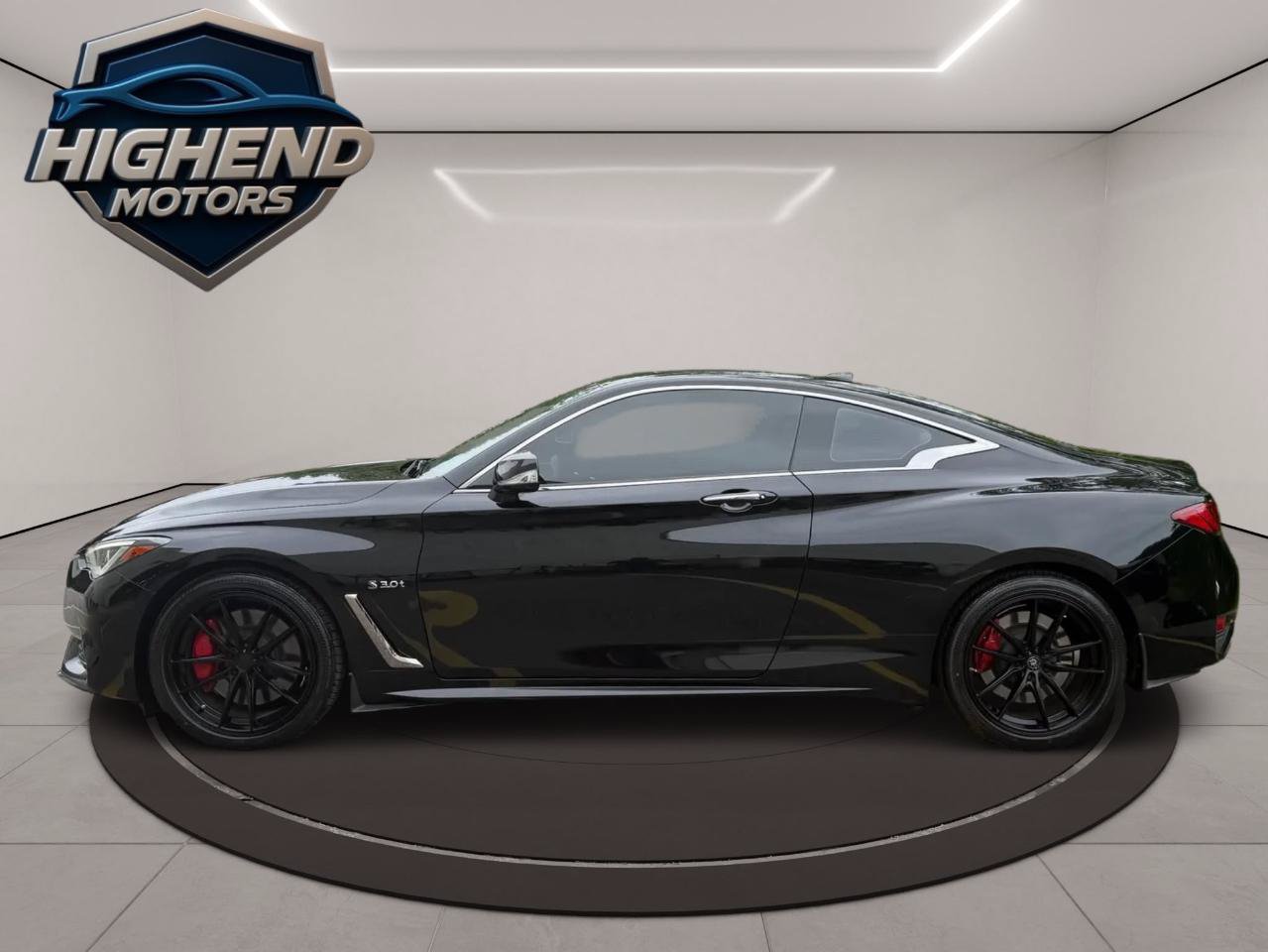 Used 2017 INFINITI Q60 Red Sport 400 AWD/4WD image 3