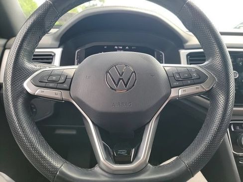 Used 2022 Volkswagen Atlas Cross Sport SEL Premium R-Line AWD/4WD image 15