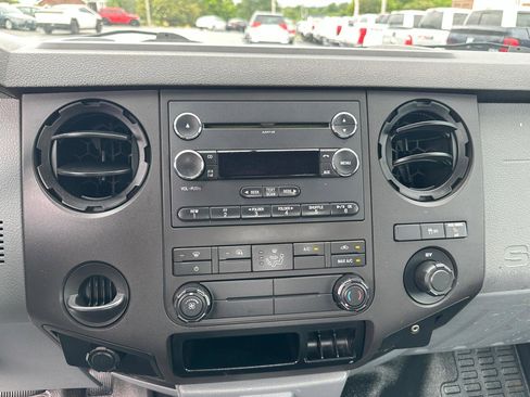 Used 2012 Ford F250 XL w/ PWR Equipment Group RWD image 13