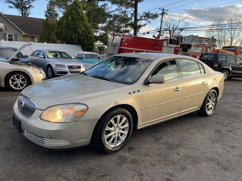 Used 2007 Buick Lucerne CXL w/ Driver Confidence Package image 4