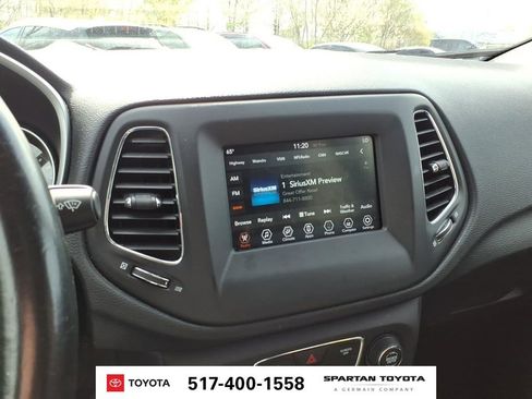 Used 2019 Jeep Compass Latitude w/ Popular Equipment Group FWD image 16
