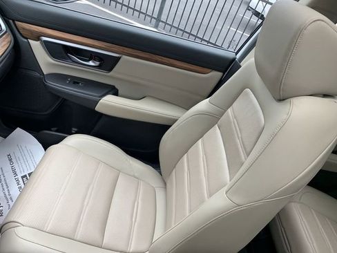 Used 2021 Honda CR-V Touring image 31