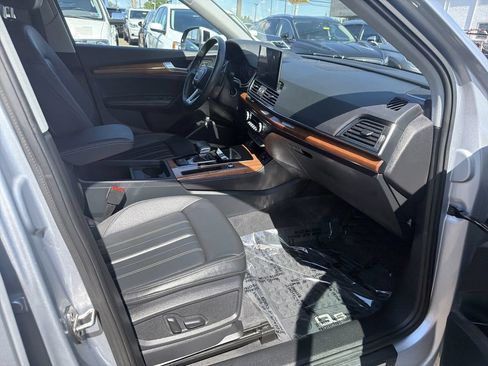 Used 2023 Audi Q5 2.0T Premium Plus w/ Premium Plus Package AWD/4WD image 15