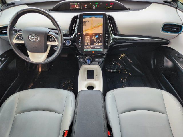 Used 2018 Toyota Prius Four w/ Advanced Technology Package FWD image 20