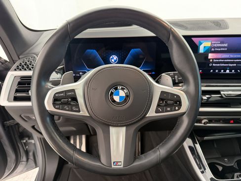 Certified 2024 BMW X5 xDrive40i w/ M Sport Package AWD/4WD image 11