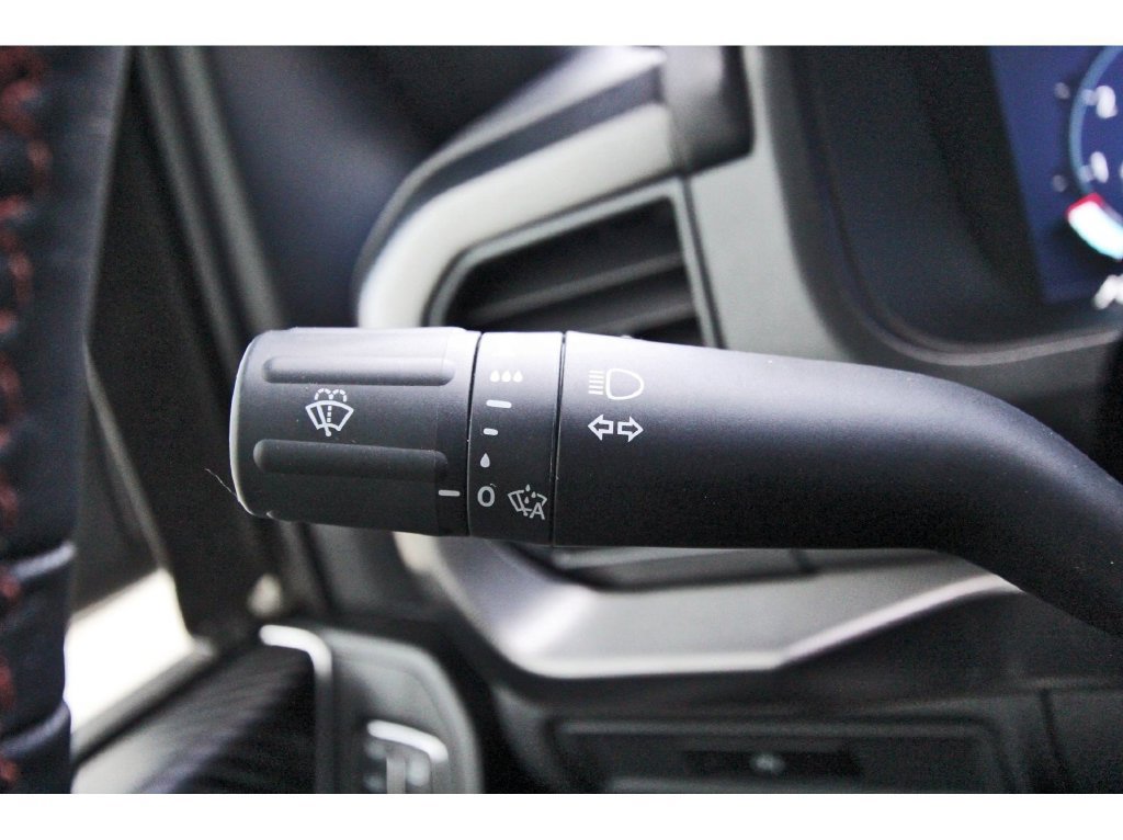 Used 2025 Ford F150 Raptor AWD/4WD image 19